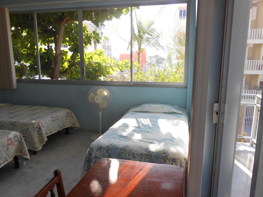 B&B Roca Sola Acapulco Phòng bức ảnh